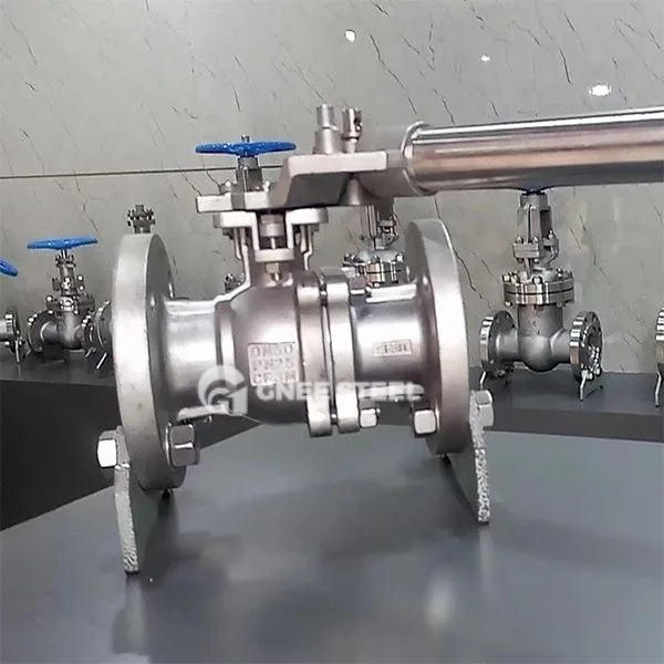 Valv tal-ballun mgħobbi tar-rebbiegħa